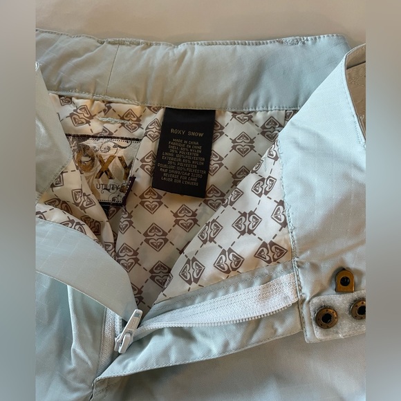 Roxy Women’s Snowboarding Ski Snow Pants Large low rise - Picture 7 of 7